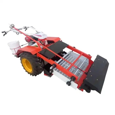Limpador de praia montado em tractor com 800 kg de peso e 10000m2/h de eficiência